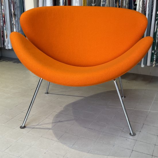 fauteuil orange slice de Pierre Paulin. hldeco tapissier cambrai